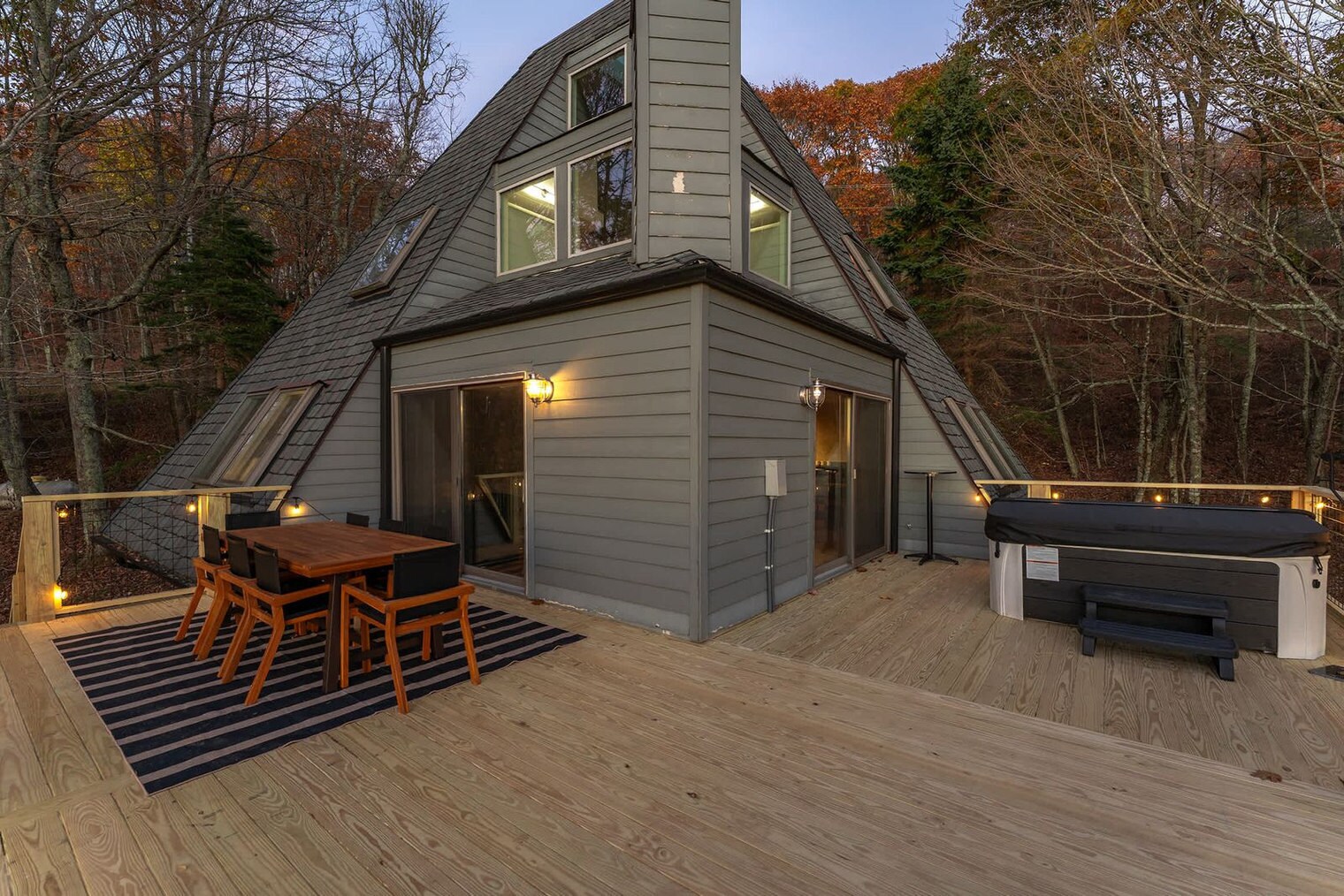 Building Photo - 585 Granny Lewis Ln