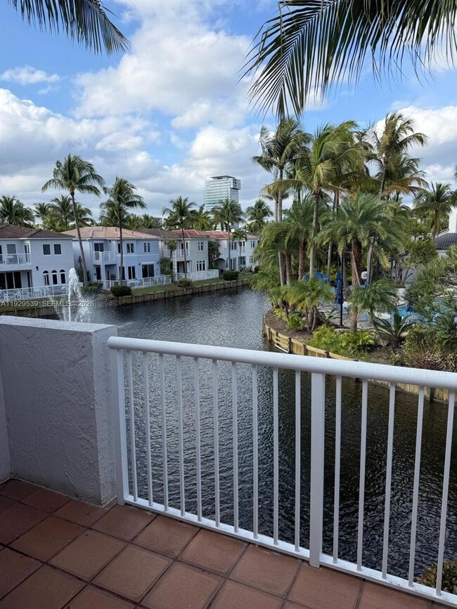 Building Photo - 3085 NE 208th Terrace