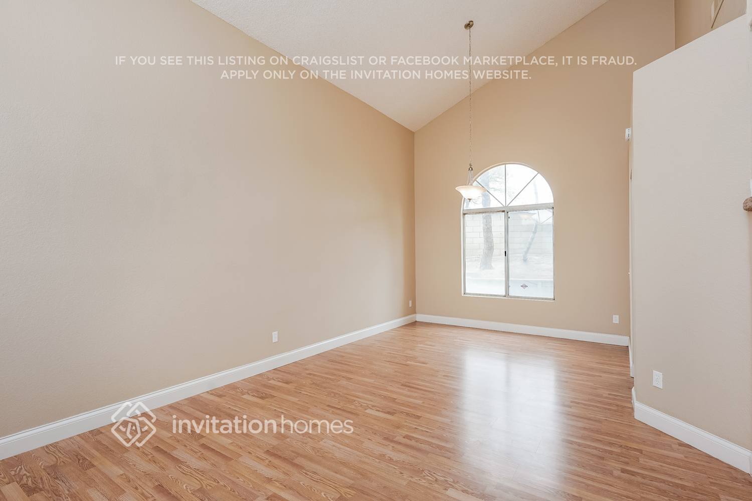 Building Photo - 14748 Westward Dr