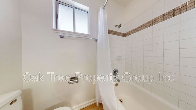 Building Photo - 625 F St