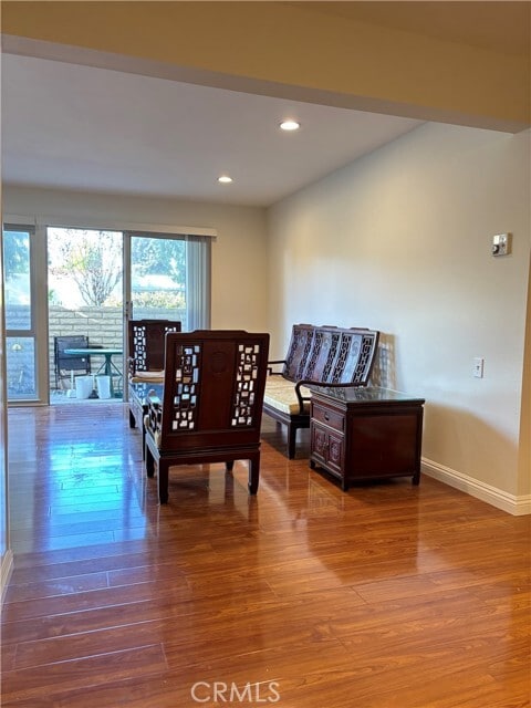 Building Photo - 2106 Via Mariposa E