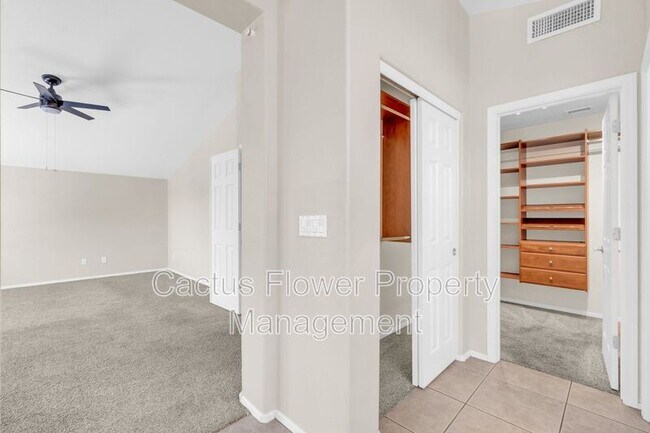 Building Photo - 4636 E White Aster St