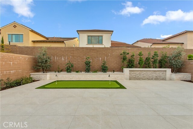 Building Photo - 114 Limone