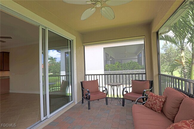 Building Photo - 8100 Banyan Breeze Way