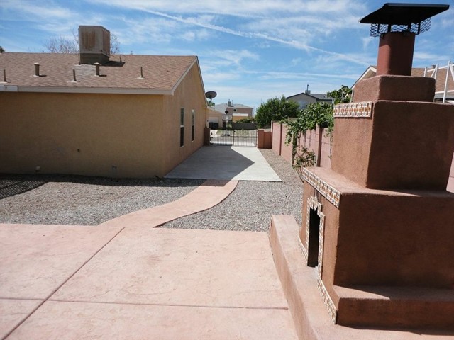 Building Photo - 7133 Hartford Hills Dr NE