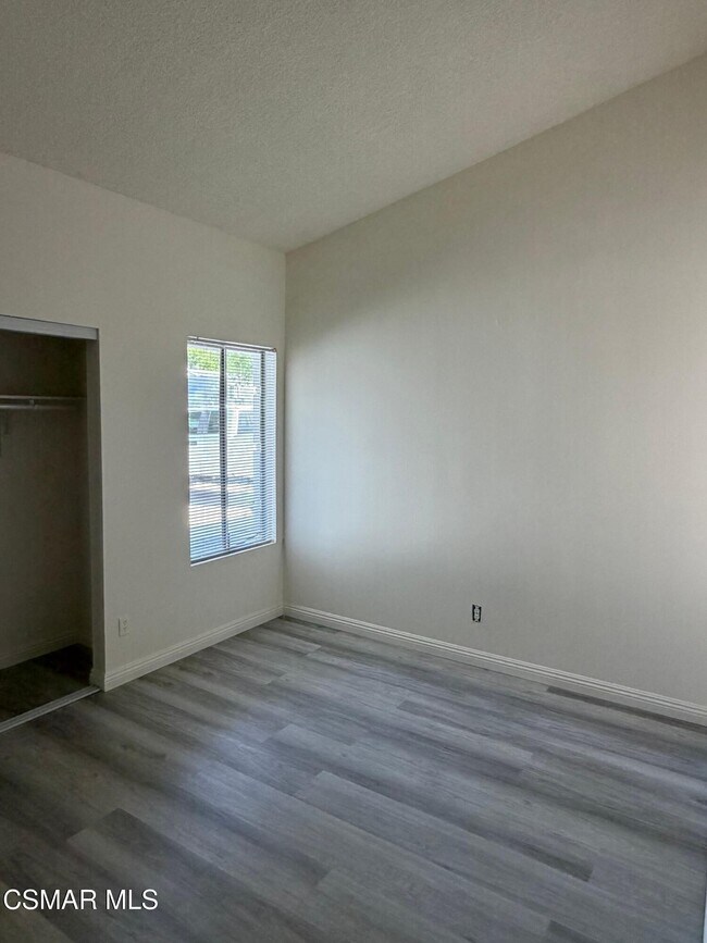 Building Photo - 7254 Pomelo Dr