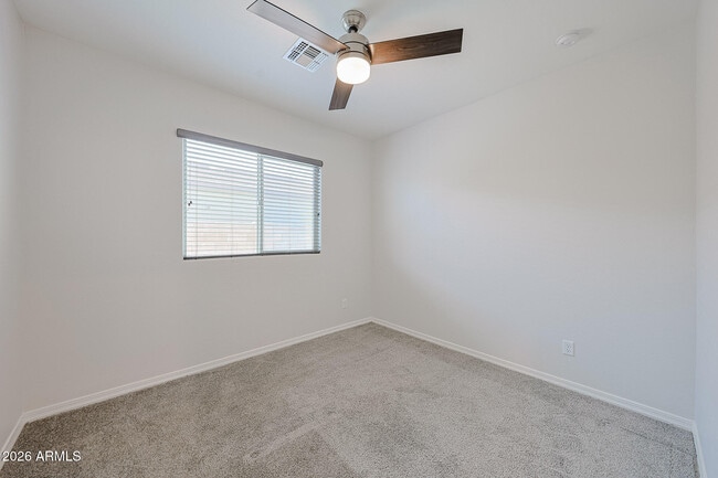 Building Photo - 17435 W Laurie Ln