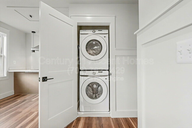 Building Photo - 12101 Fort Washington Rd