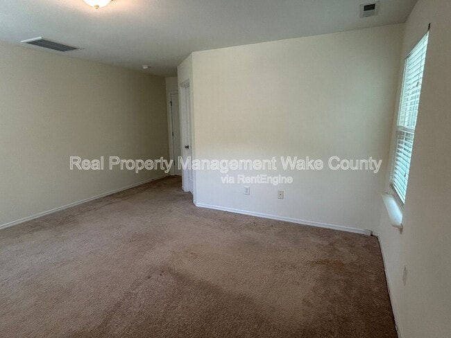 Building Photo - 5336 Black Maple Dr