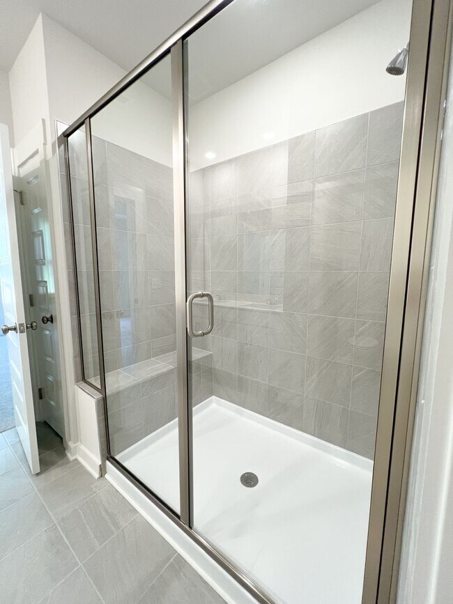 Building Photo - New Construction--Gorgeous and Move-In Ready!