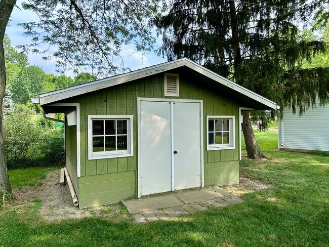 Building Photo - 4532 Timberwilde Dr