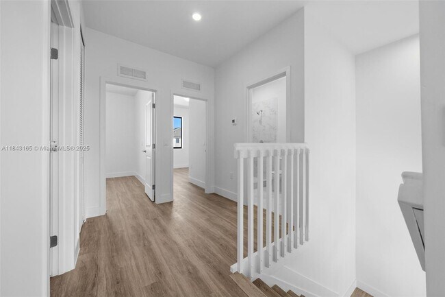 Building Photo - 34524 SW 190th Ave