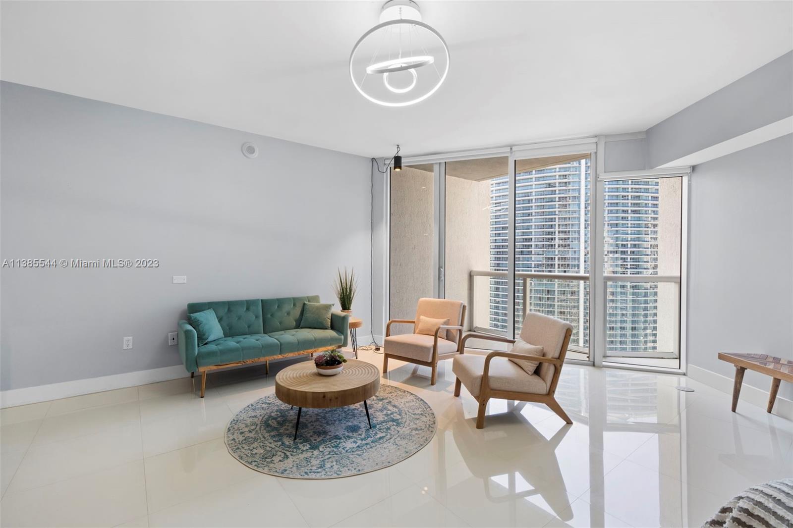 Building Photo - 475 Brickell Ave