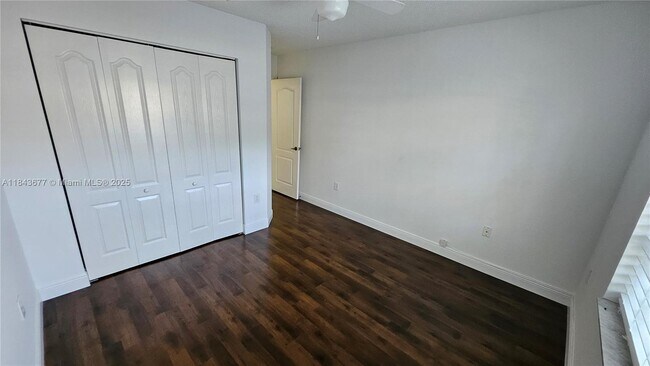 Building Photo - 5084 NW 112th Ct