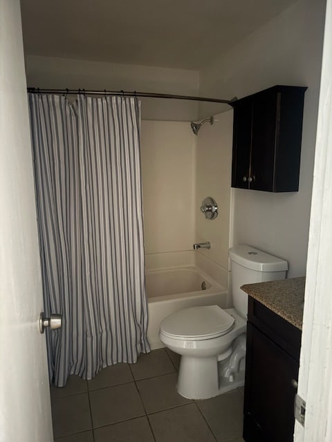 Building Photo - 84-707-707 Kiana Pl