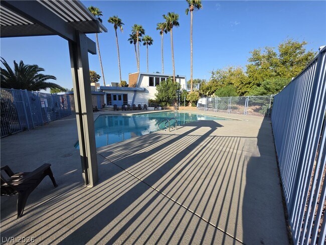 Building Photo - 4232 Kona Coast Way