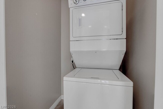 Building Photo - 31 Via Mantova