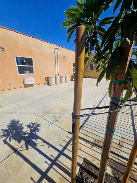 Building Photo - 6008 Kansas Ave