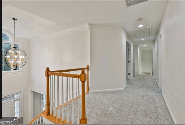 Building Photo - 1202 Loxley Cir