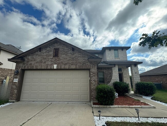 Primary Photo - 6706 Golden Oak Ln