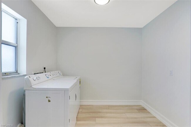 Building Photo - 4126 Belair Ln