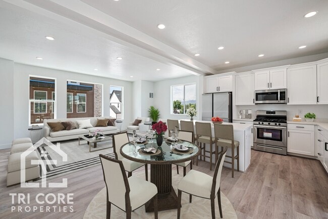 Building Photo - PROMOTION- FREE pet rent and FREE Pet Deposit (Up to 2 Pets)+ $500 Credit towards HOAs  1 MONTH F...