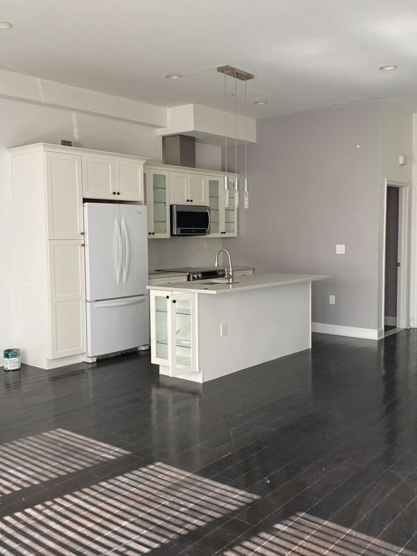 Building Photo - 1213 Noble St