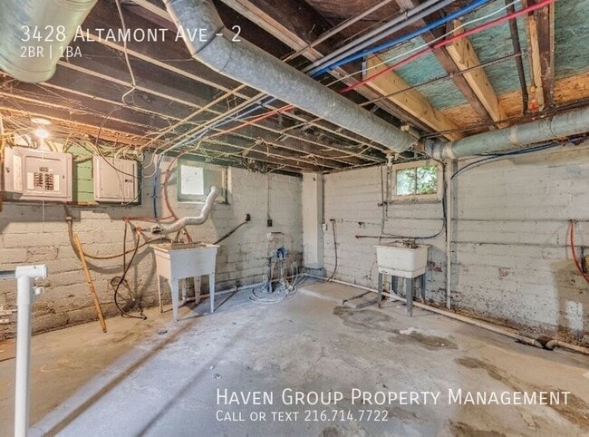 Building Photo - 3428 Altamont Ave