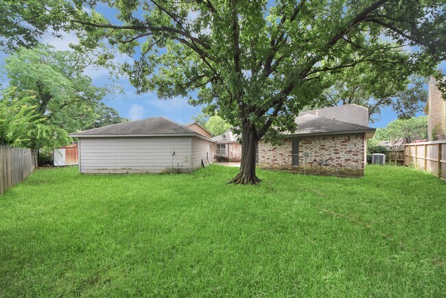 Building Photo - 7510 Renmark Ln
