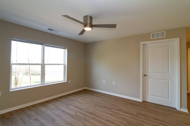 Interior Photo - The Enclave on Main
