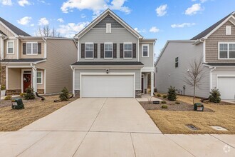 Building Photo - Gorgeous New Construction!  Updated Kitche...