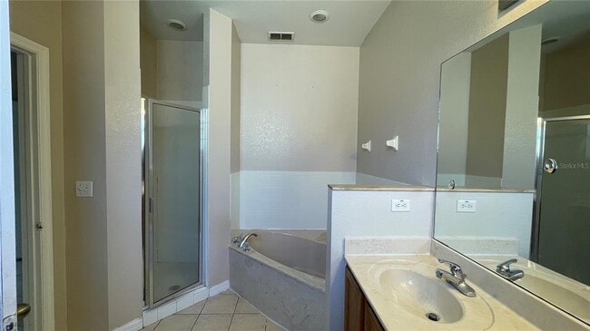 Building Photo - 506 Parsley Ct