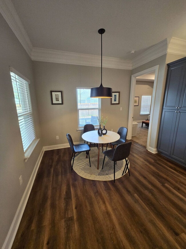 Building Photo - 13812 E El Bonito Dr