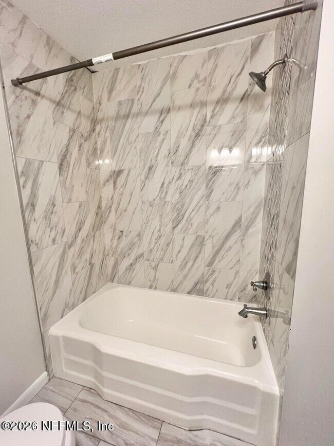 Building Photo - 1961 New Haven Rd