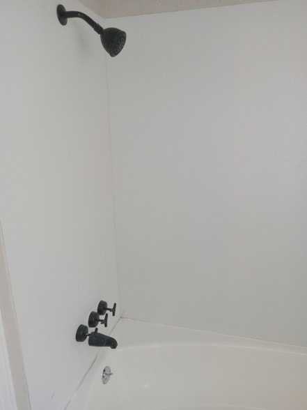 Building Photo - 9306 St Lo Rd