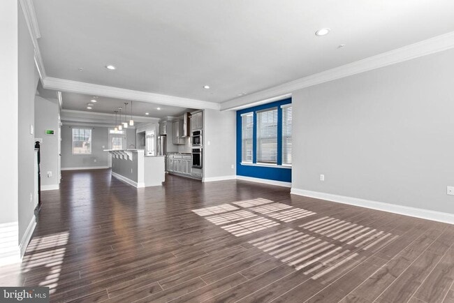 Building Photo - 7086 Executive Way