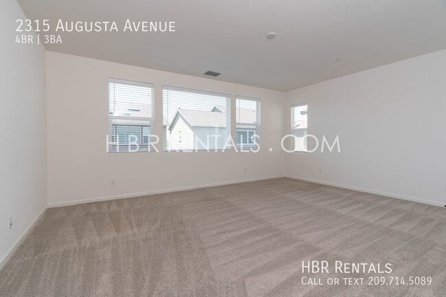 Building Photo - Ellis Community - Four Bedroom Home Over 3...