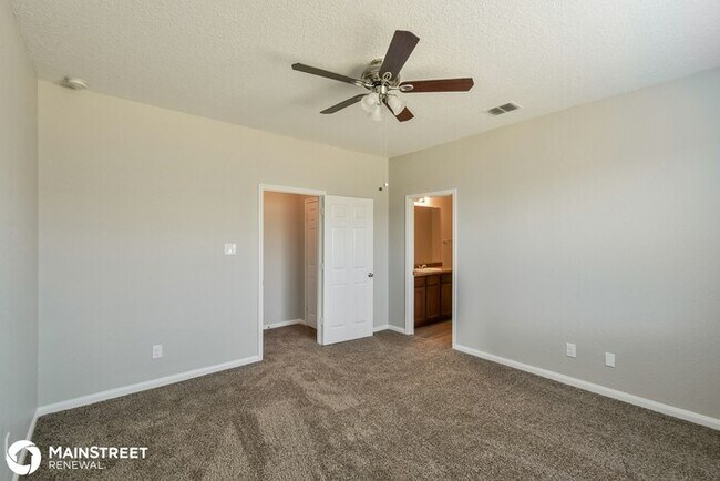 Building Photo - 6334 Still Meadow, San Antonio, TX 78222