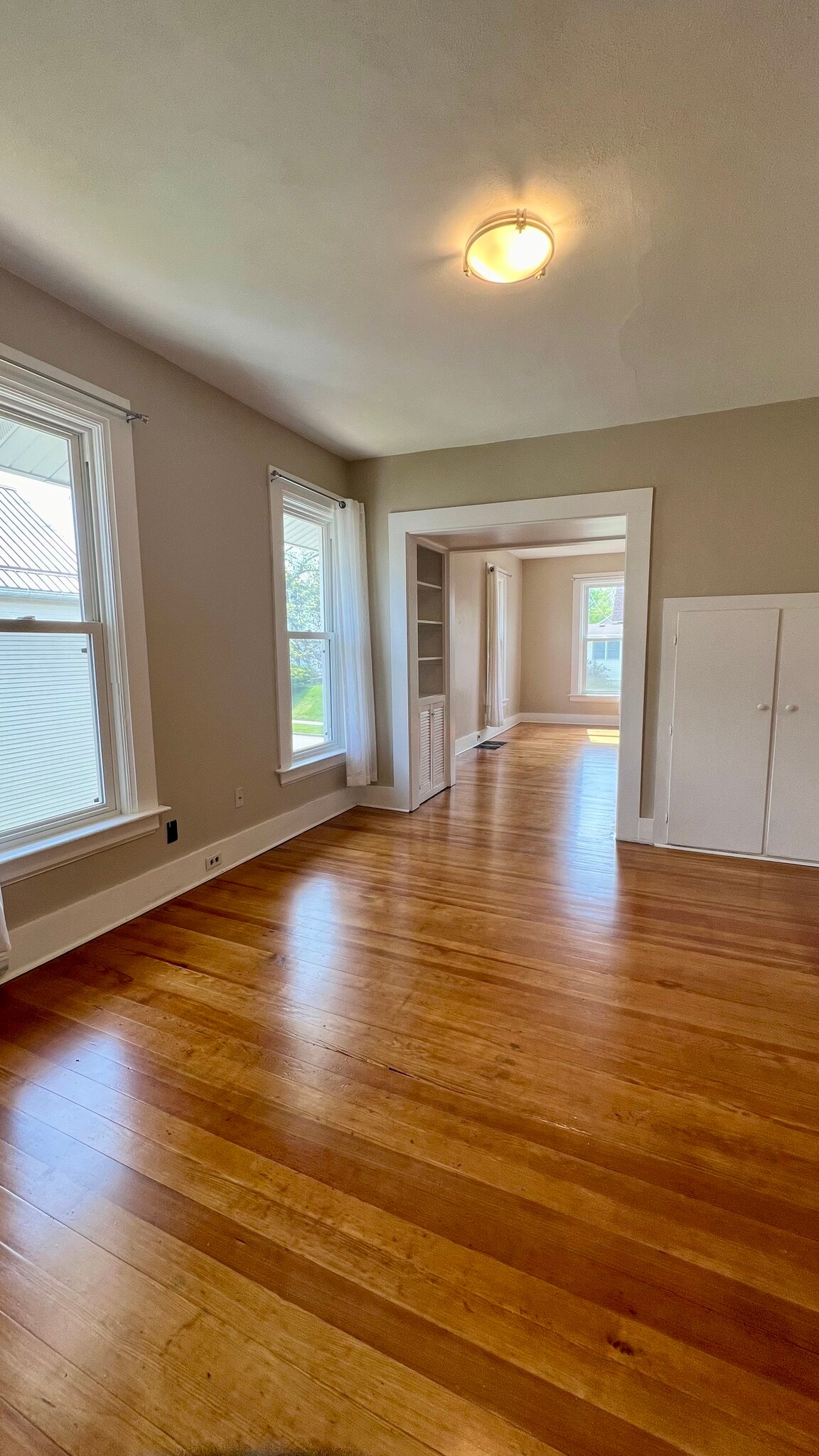 Building Photo - 784 Wilson St