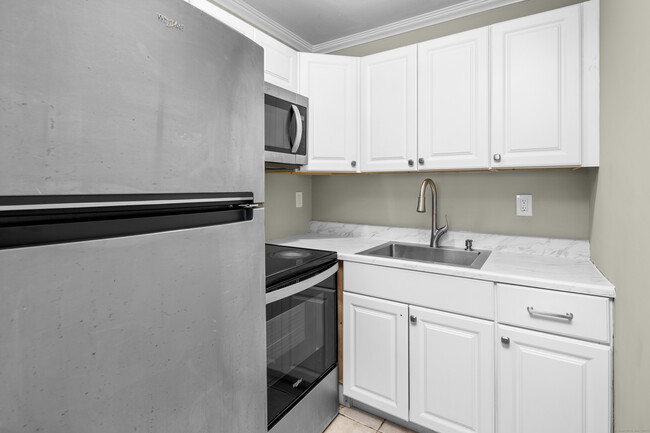 Building Photo - 151 Courtland Ave