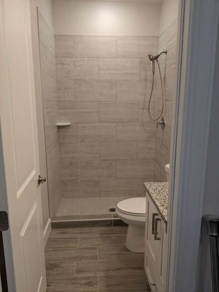 Master bath - 173 Pennfield St