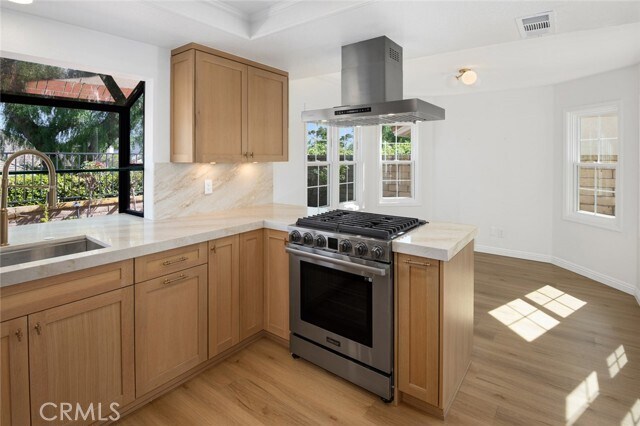 Building Photo - 28142 Ambar