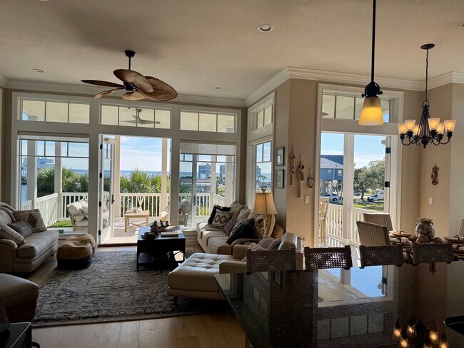 Building Photo - Waterfront Shell Point Home with Dock, Hot Tub, Elevator, & Golf Cart