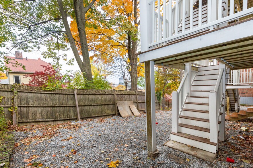 Building Photo - 29 Darling St