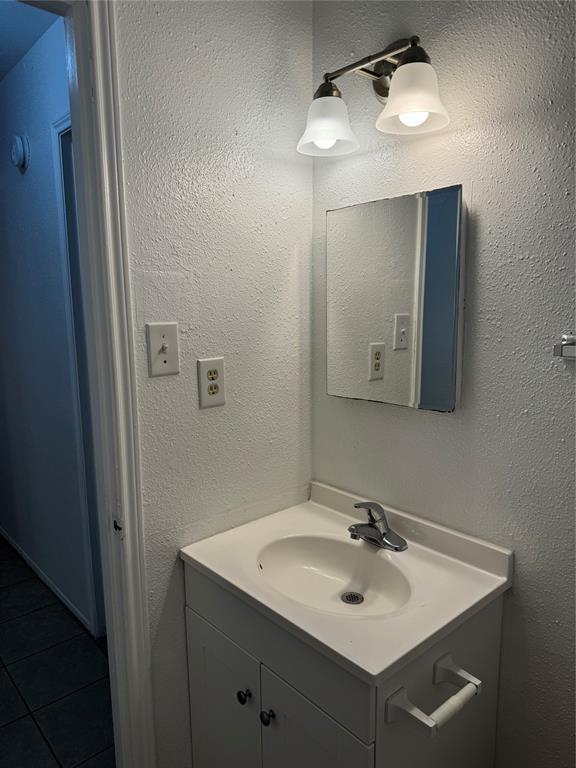 Building Photo - 1003 Misty Meadow Ct