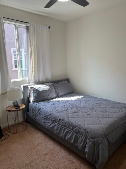 Building Photo - 14838 Nordhoff St