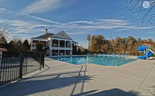 Building Photo - 154 Brentfield Loop