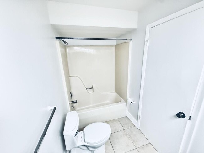 Building Photo - 4454 Pinebark Ave