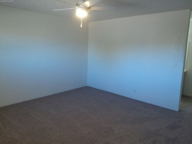 Building Photo - Spacious 3 Bedroom, 3 Bathroom Home with Bonus Room & 2-Car Garage – $1,900/month