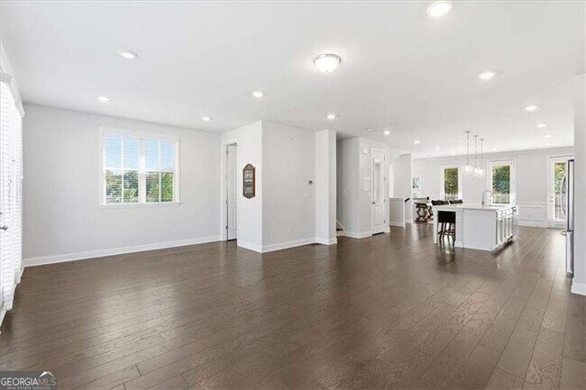 Building Photo - 2565 Cherry Birch Ln